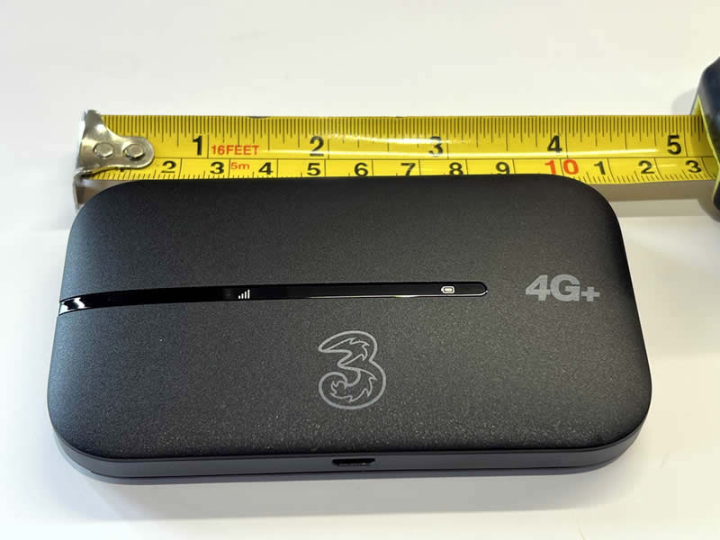 Huawei 4G Plus MiFi - Size